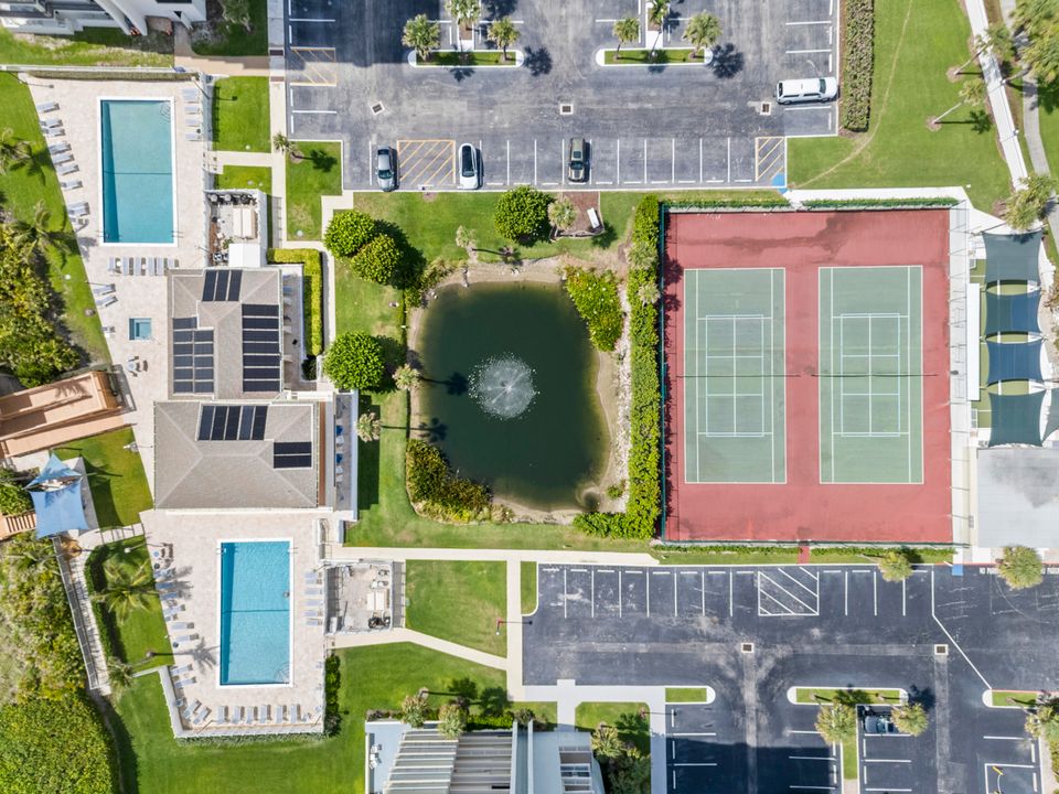 For Rent: $3,200 (2 beds, 2 baths, 1023 Square Feet)