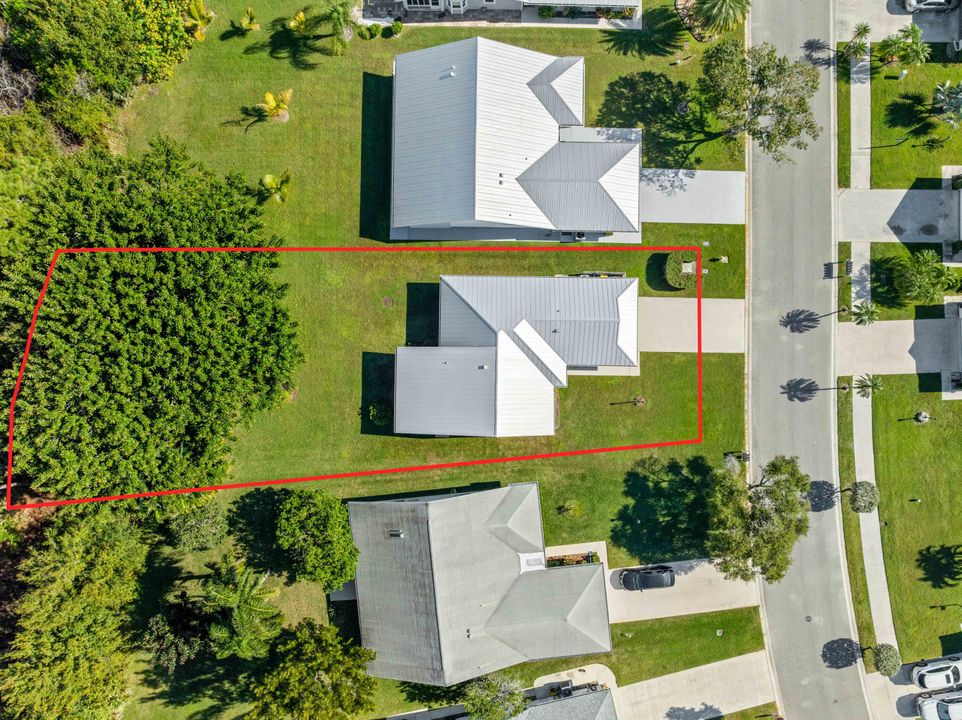 На продажу: $410,000 (2 спален, 2 ванн, 1160 Квадратных фут)