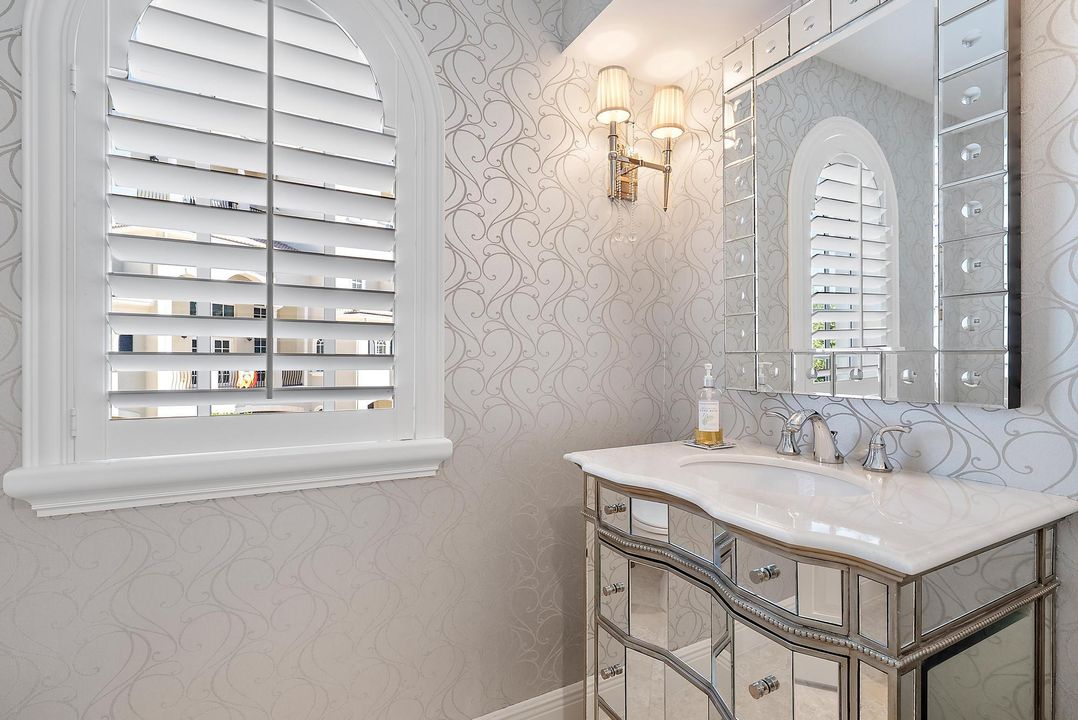 For Sale: $1,749,000 (4 beds, 3 baths, 3908 Square Feet)