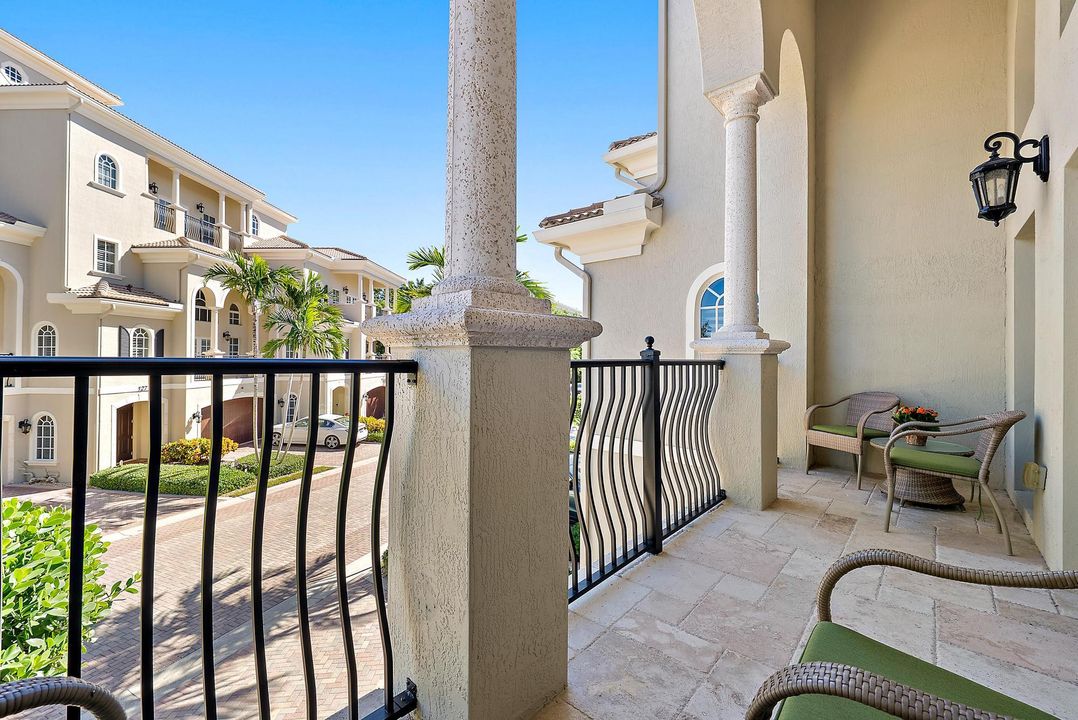 For Sale: $1,749,000 (4 beds, 3 baths, 3908 Square Feet)