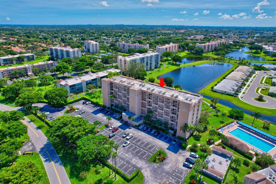 For Rent: $4,000 (2 beds, 2 baths, 1230 Square Feet)