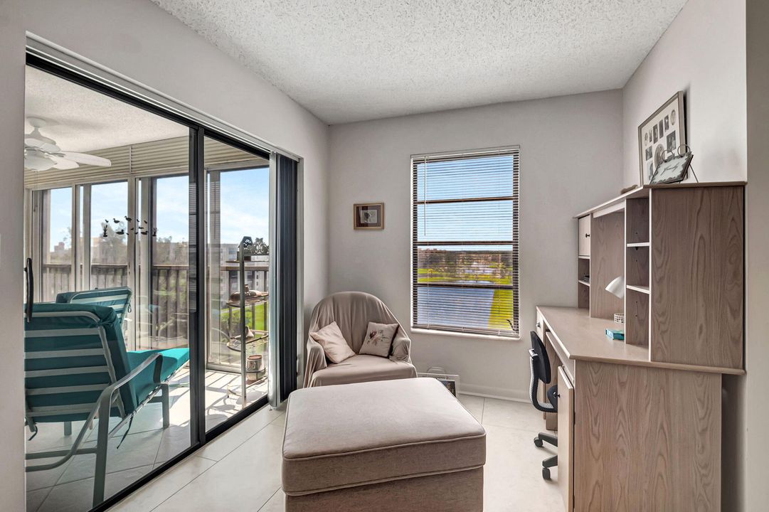 For Rent: $4,000 (2 beds, 2 baths, 1230 Square Feet)