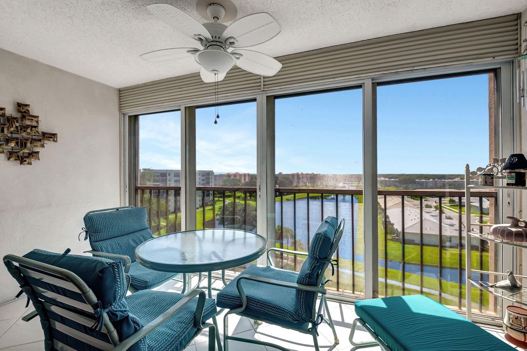 For Rent: $4,000 (2 beds, 2 baths, 1230 Square Feet)