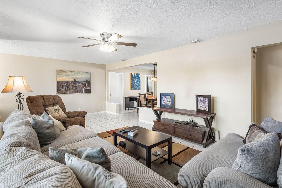 Active With Contract: $650,000 (3 beds, 2 baths, 1379 Square Feet)