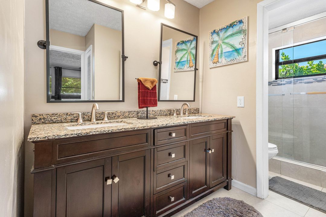 Active With Contract: $650,000 (3 beds, 2 baths, 1379 Square Feet)