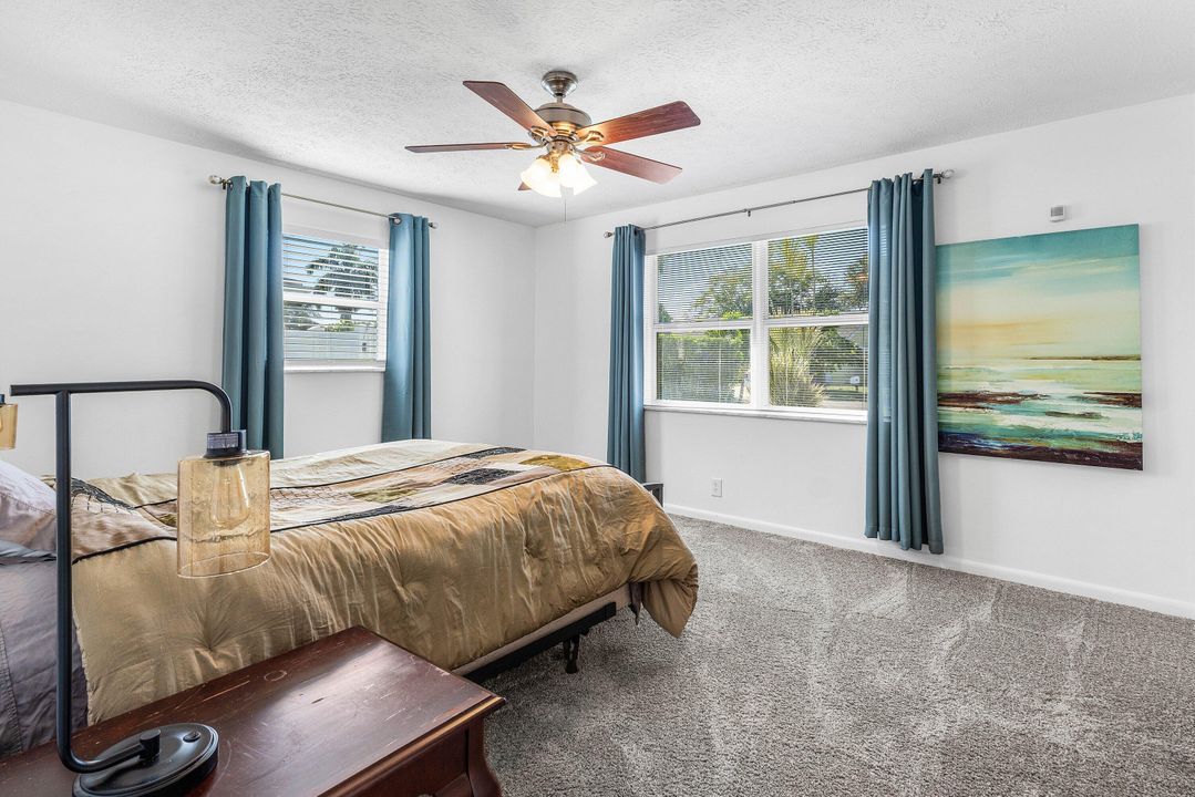 Active With Contract: $650,000 (3 beds, 2 baths, 1379 Square Feet)