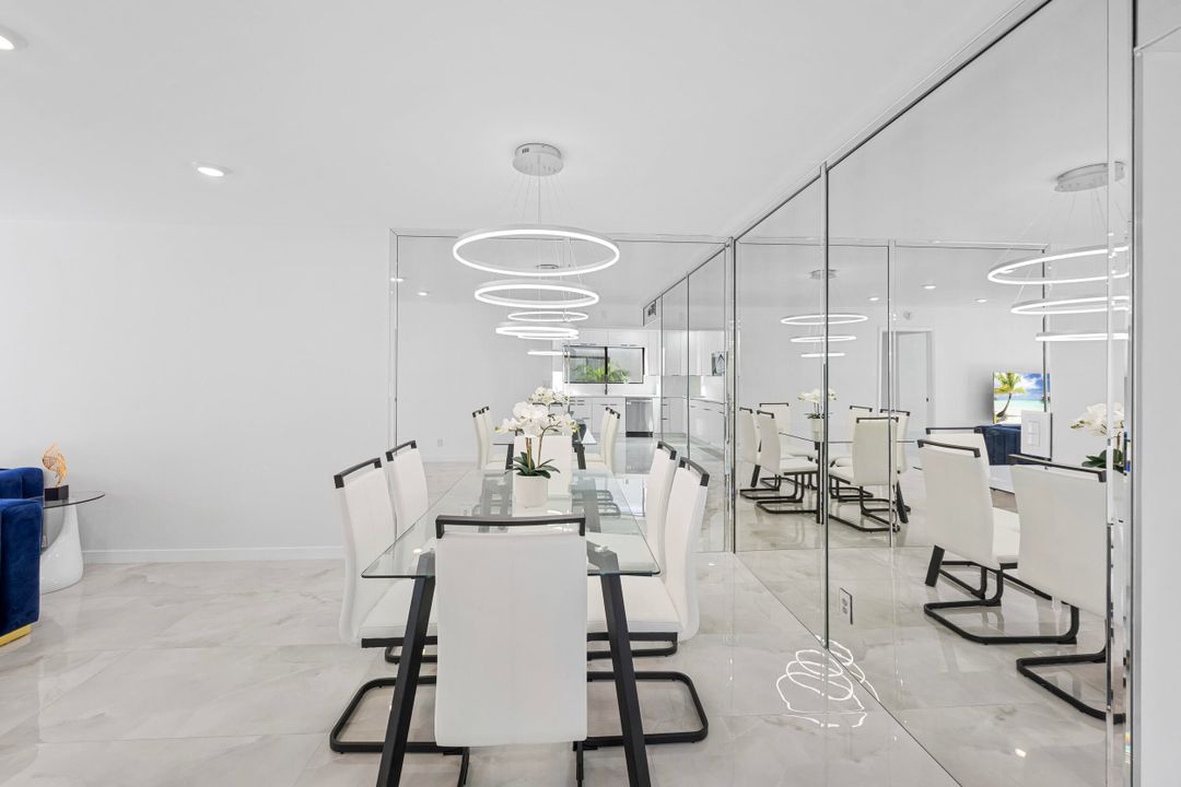 En Venta: $259,000 (2 camas, 2 baños, 1100 Pies cuadrados)