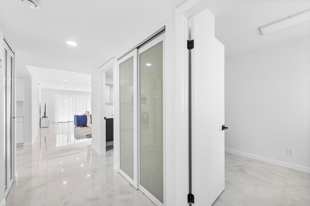 En Venta: $259,000 (2 camas, 2 baños, 1100 Pies cuadrados)