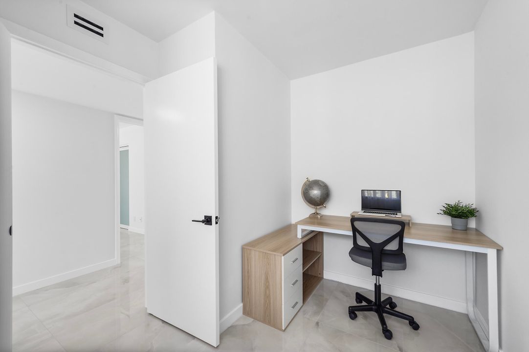 En Venta: $259,000 (2 camas, 2 baños, 1100 Pies cuadrados)