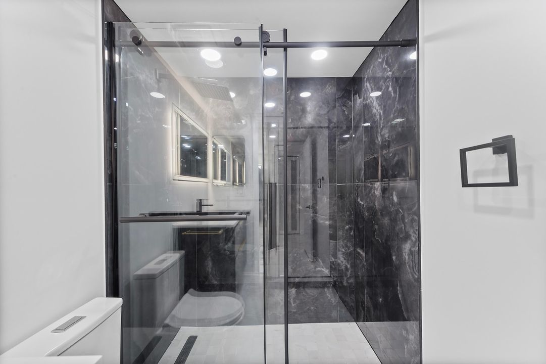 En Venta: $259,000 (2 camas, 2 baños, 1100 Pies cuadrados)