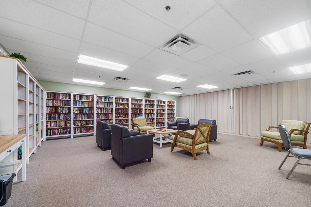 En Venta: $259,000 (2 camas, 2 baños, 1100 Pies cuadrados)