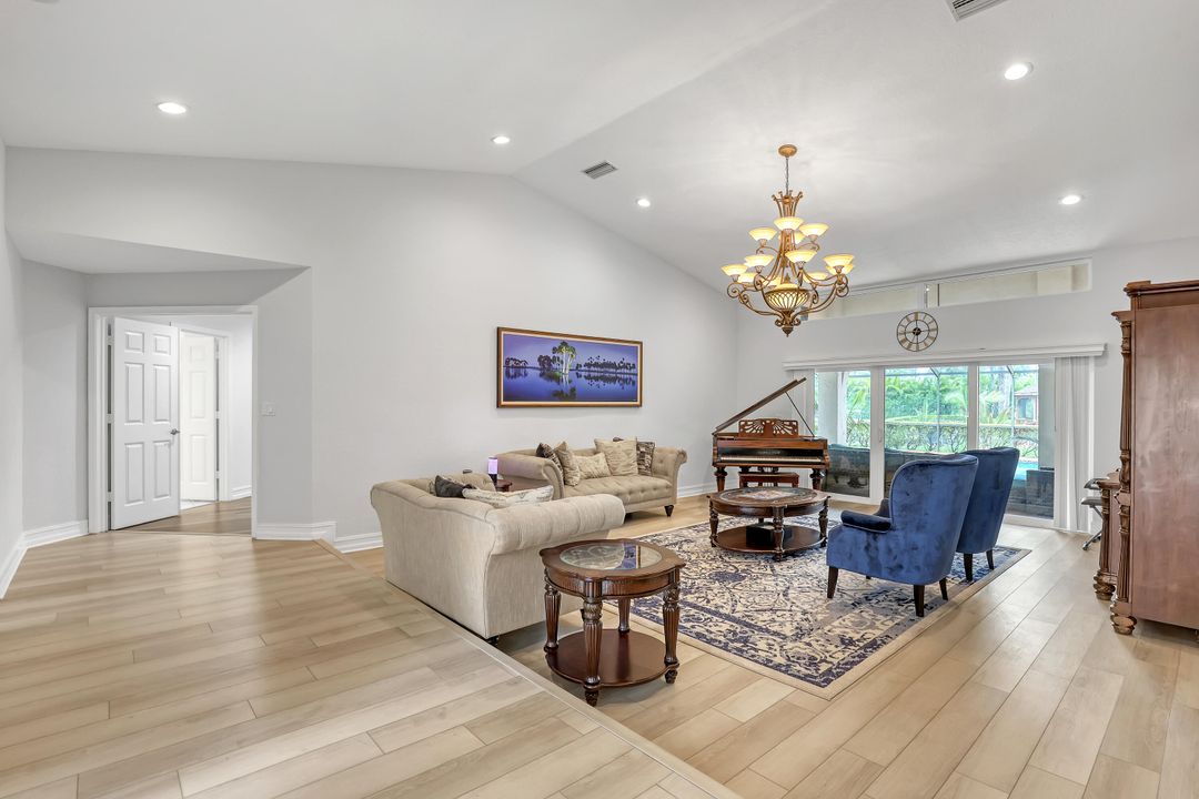 For Sale: $1,050,000 (4 beds, 3 baths, 3166 Square Feet)