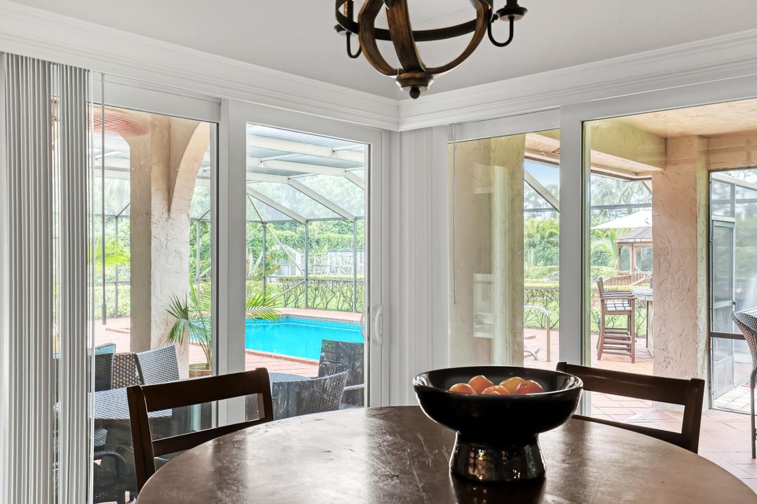 For Sale: $1,050,000 (4 beds, 3 baths, 3166 Square Feet)