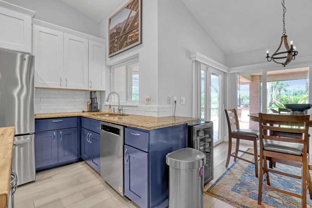 For Sale: $1,050,000 (4 beds, 3 baths, 3166 Square Feet)