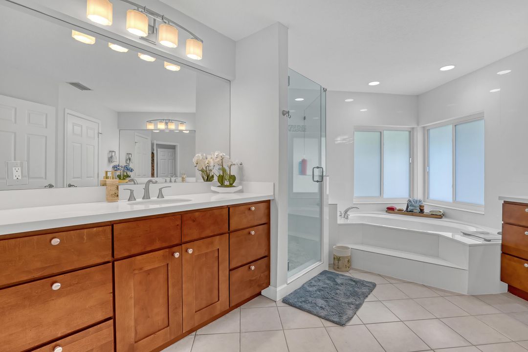 For Sale: $1,050,000 (4 beds, 3 baths, 3166 Square Feet)