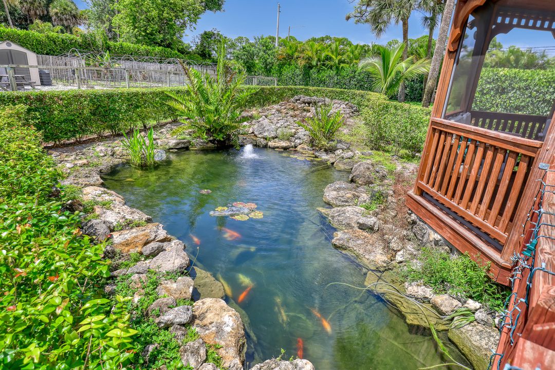 For Sale: $1,050,000 (4 beds, 3 baths, 3166 Square Feet)