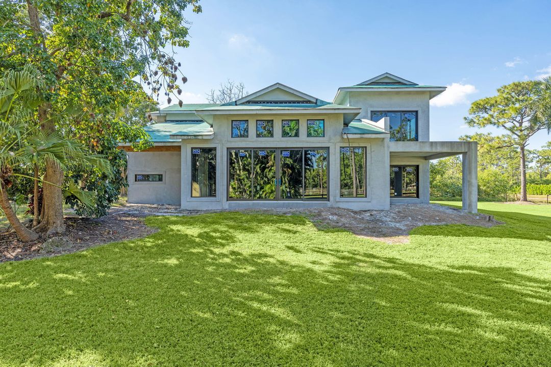 For Sale: $1,850,000 (4 beds, 4 baths, 3800 Square Feet)