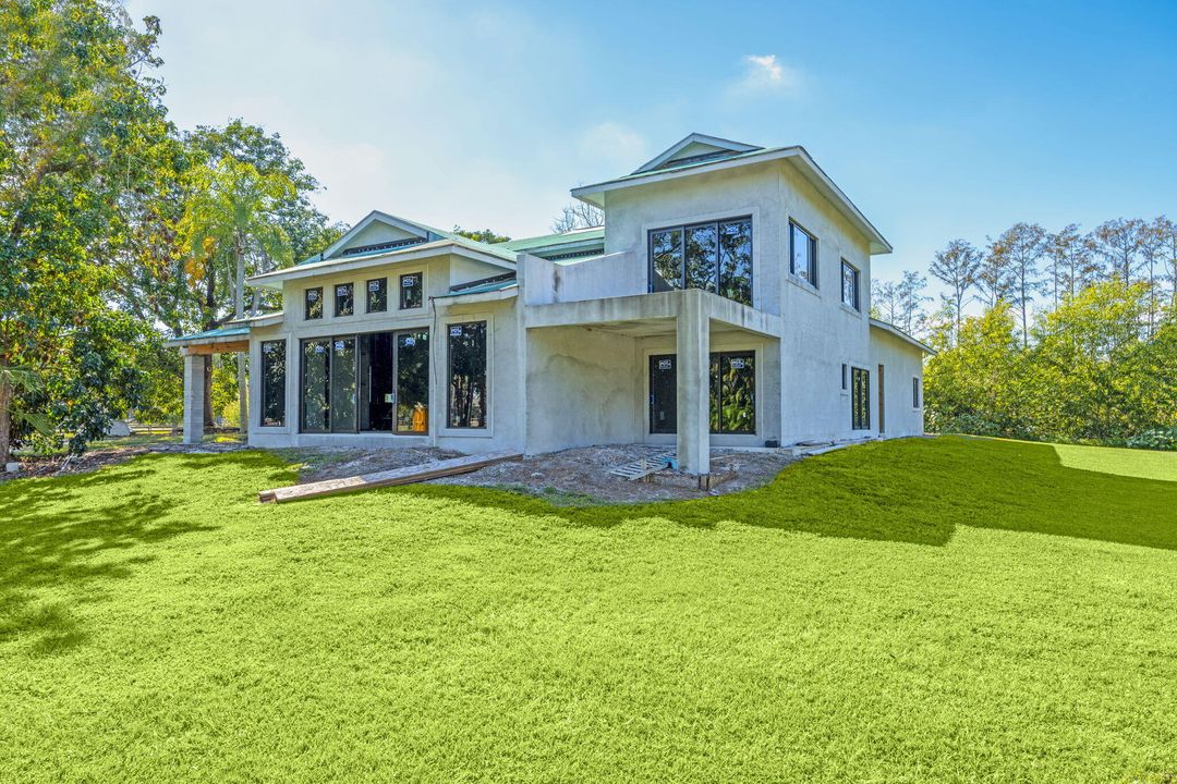 For Sale: $1,850,000 (4 beds, 4 baths, 3800 Square Feet)