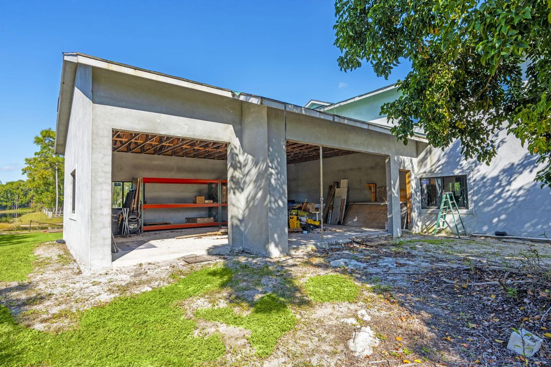 For Sale: $1,850,000 (4 beds, 4 baths, 3800 Square Feet)