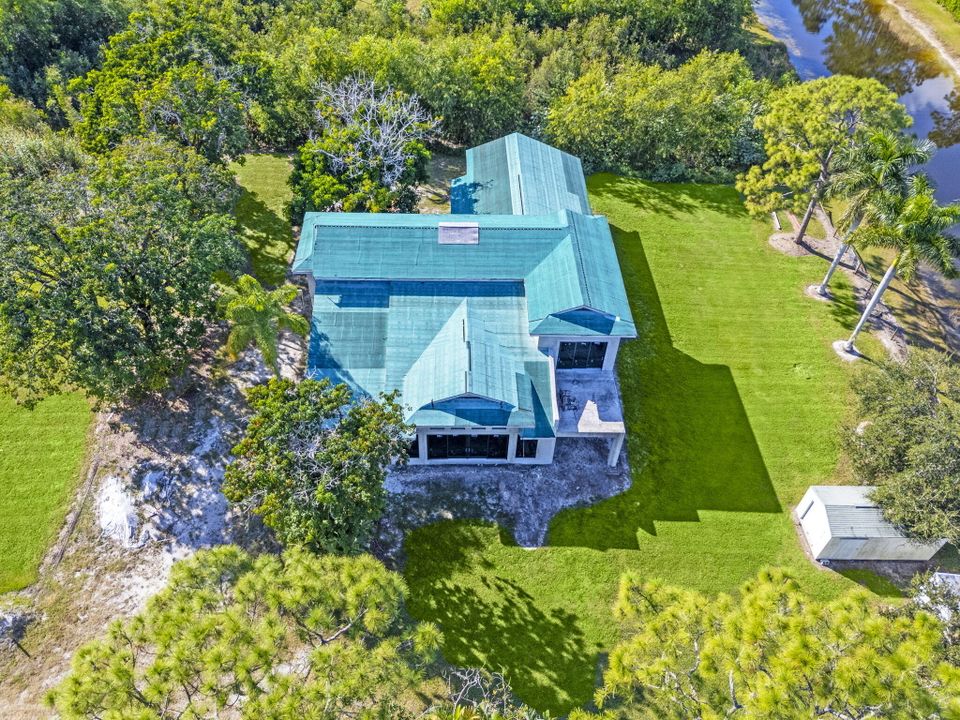 For Sale: $1,850,000 (4 beds, 4 baths, 3800 Square Feet)