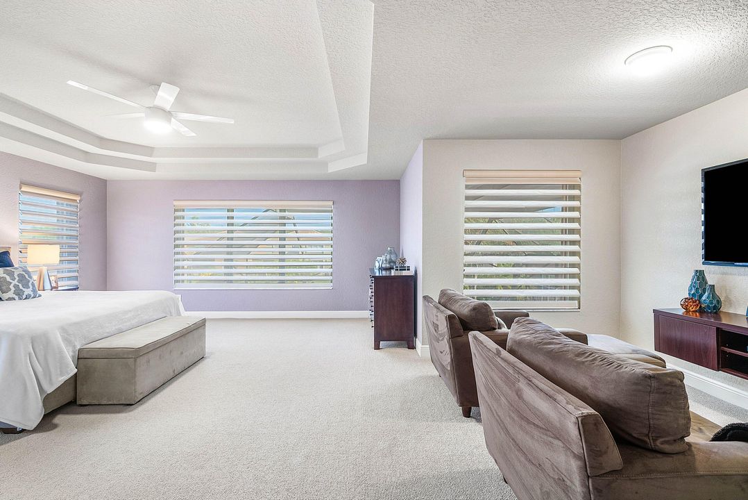 Active With Contract: $1,049,900 (5 beds, 3 baths, 2893 Square Feet)