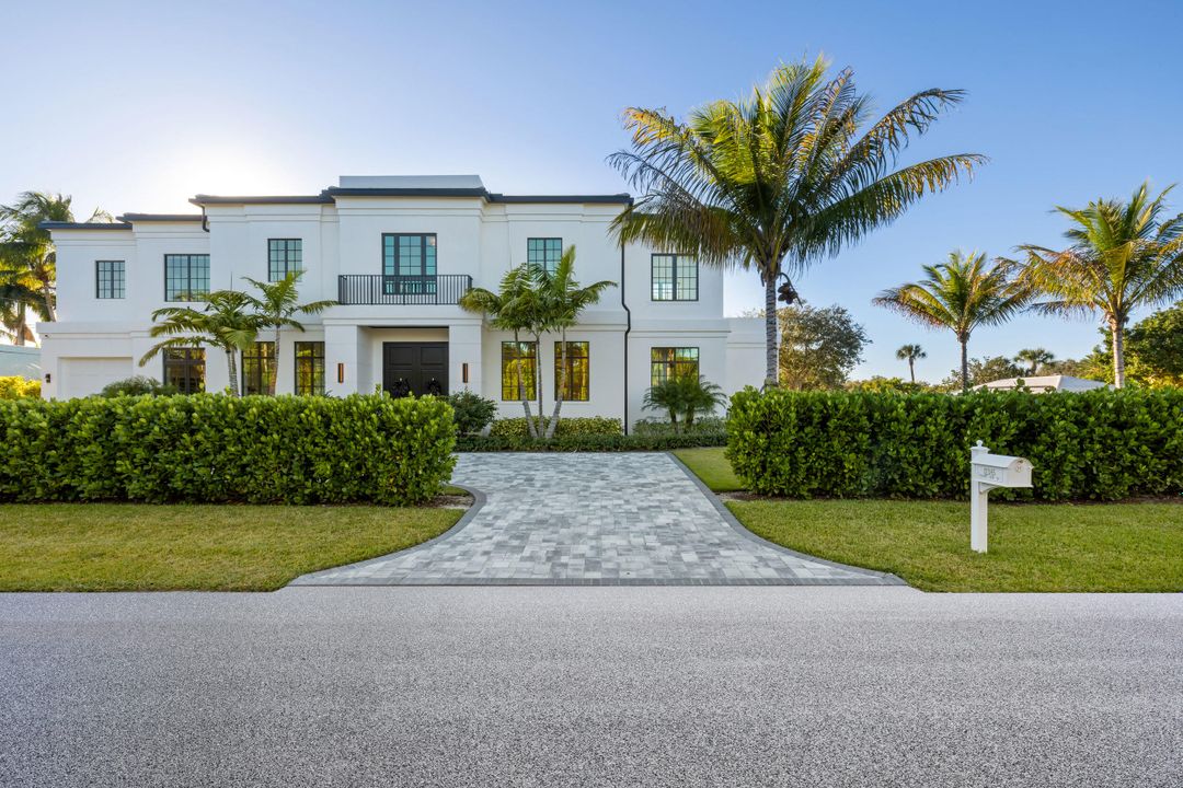 En Venta: $5,490,000 (4 camas, 3 baños, 4842 Pies cuadrados)