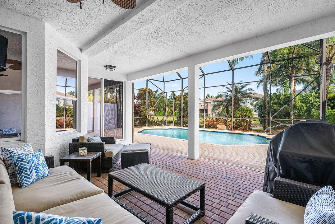 Active With Contract: $1,049,900 (5 beds, 3 baths, 2893 Square Feet)