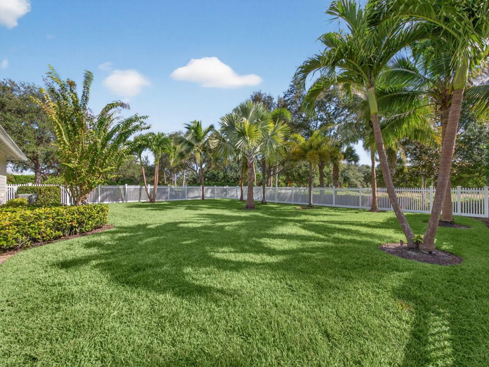 For Sale: $1,349,000 (3 beds, 3 baths, 2097 Square Feet)