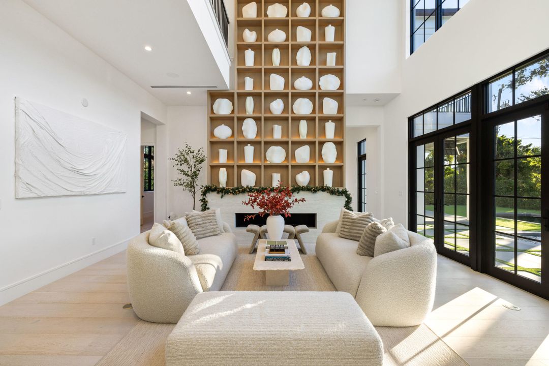 En Venta: $5,490,000 (4 camas, 3 baños, 4842 Pies cuadrados)