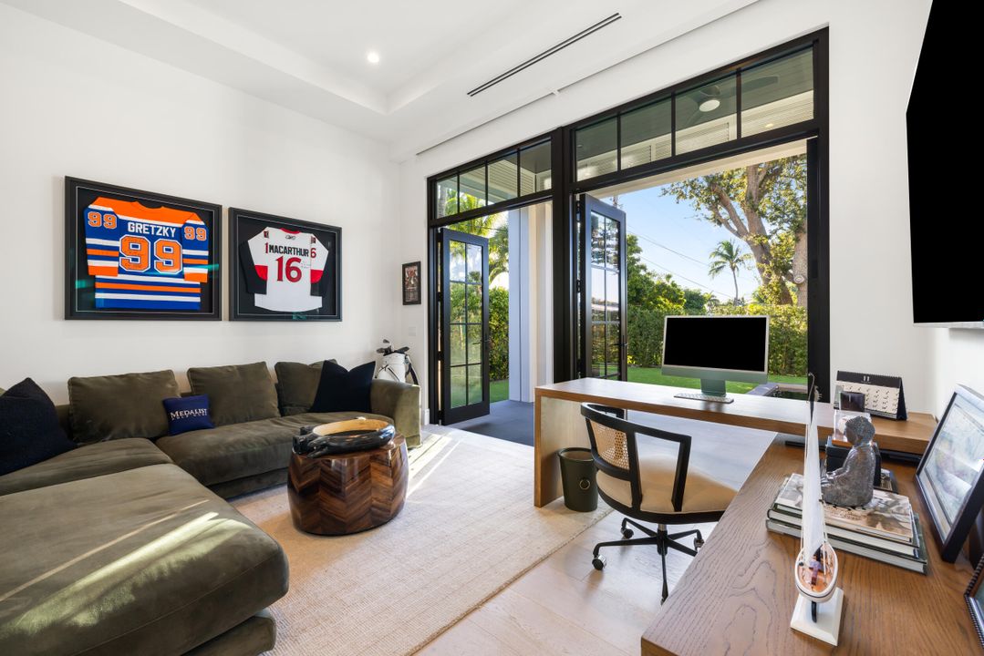 En Venta: $5,490,000 (4 camas, 3 baños, 4842 Pies cuadrados)