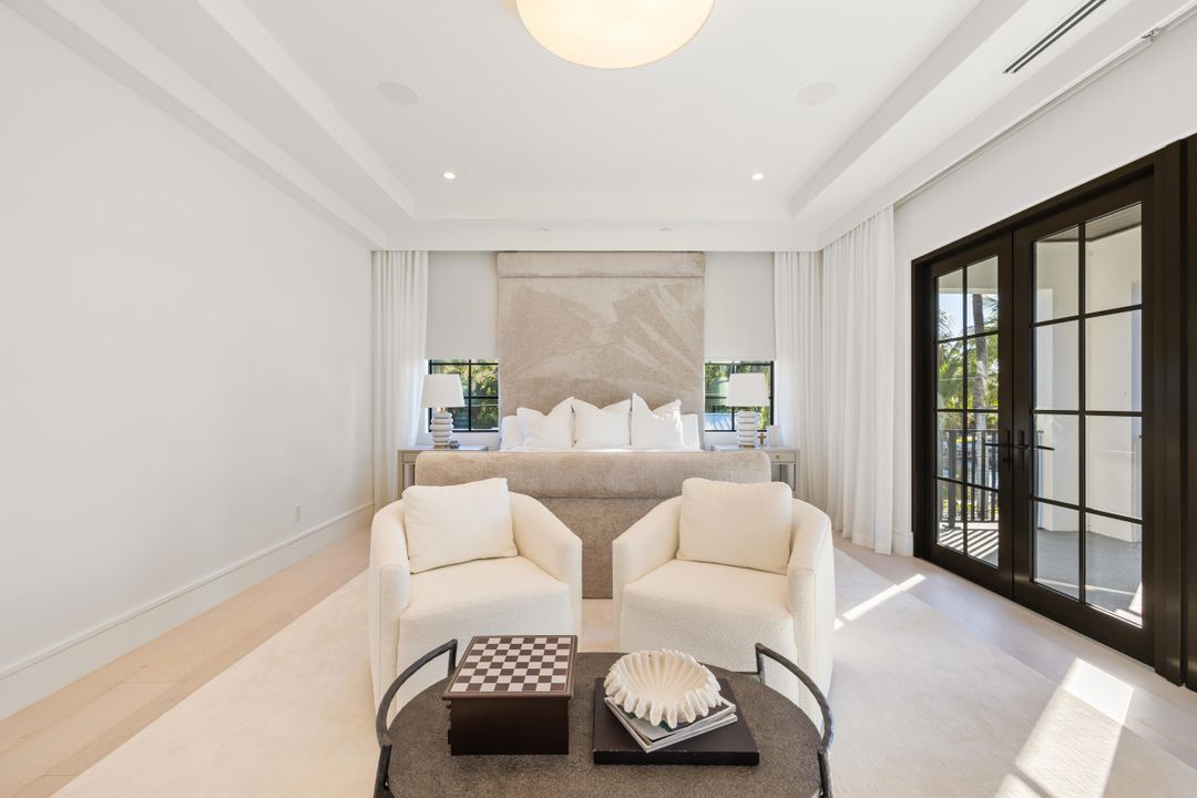 En Venta: $5,490,000 (4 camas, 3 baños, 4842 Pies cuadrados)