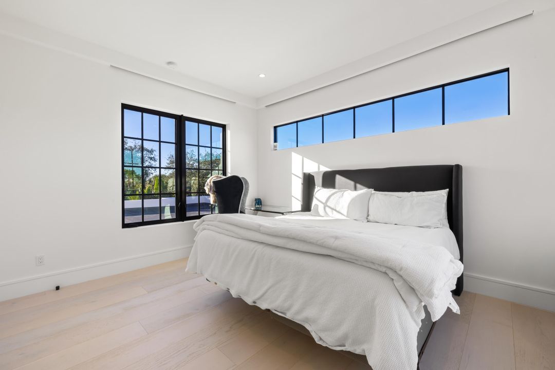 En Venta: $5,490,000 (4 camas, 3 baños, 4842 Pies cuadrados)