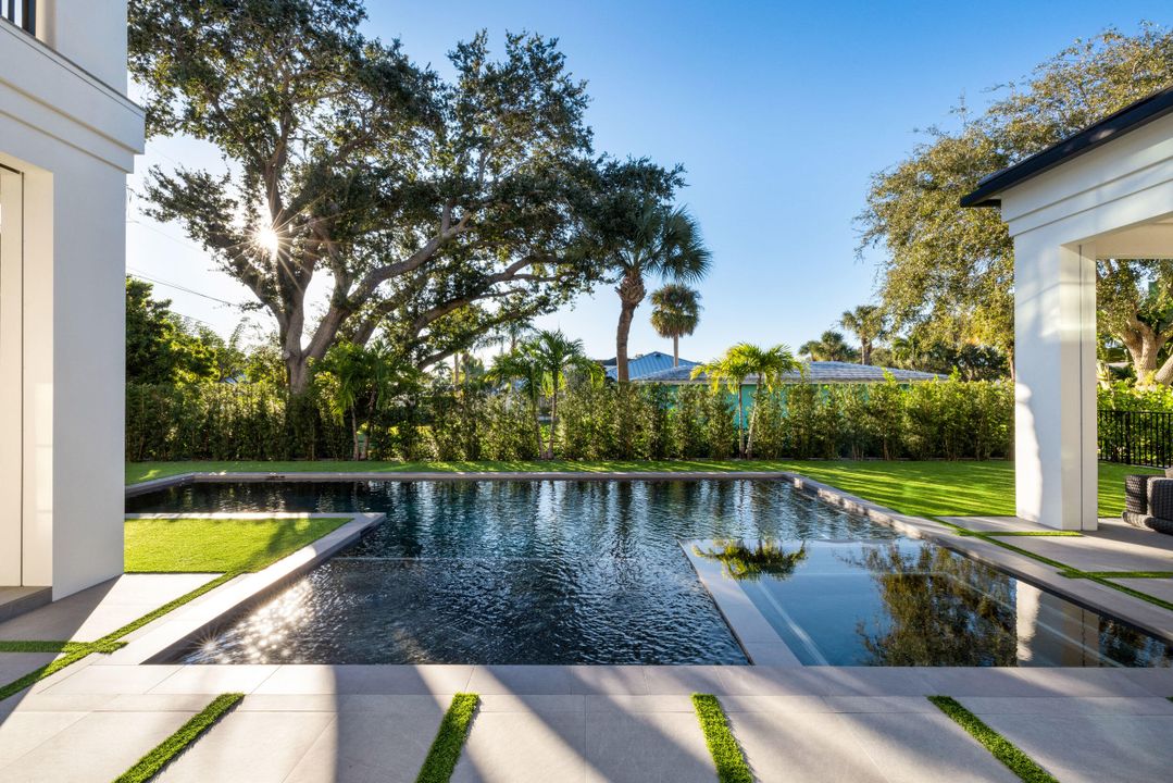 En Venta: $5,490,000 (4 camas, 3 baños, 4842 Pies cuadrados)