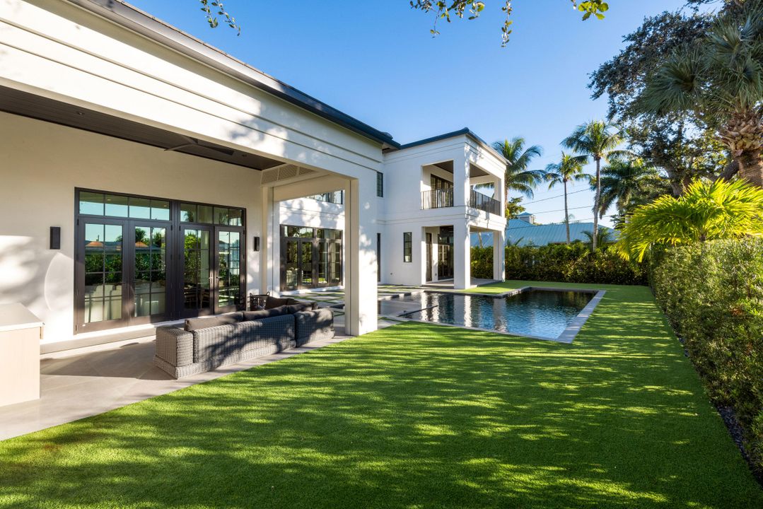 En Venta: $5,490,000 (4 camas, 3 baños, 4842 Pies cuadrados)