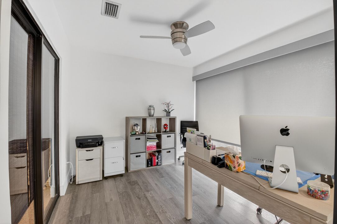 For Sale: $364,900 (2 beds, 2 baths, 1148 Square Feet)