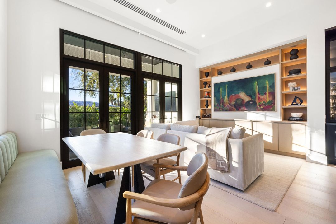 En Venta: $5,490,000 (4 camas, 3 baños, 4842 Pies cuadrados)