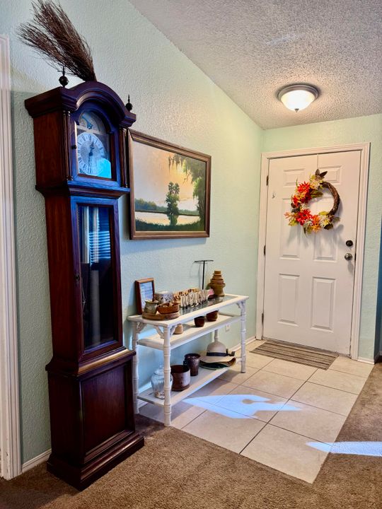 For Sale: $399,000 (3 beds, 2 baths, 1779 Square Feet)