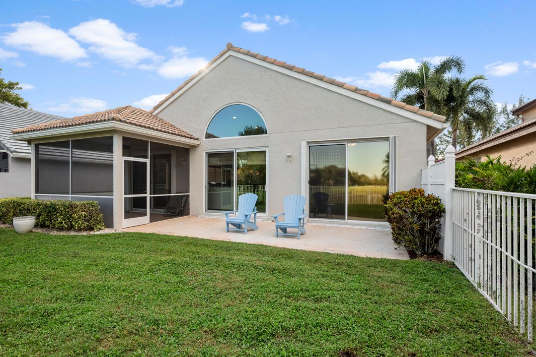 合同活跃: $689,000 (3 贝兹, 2 浴室, 2012 平方英尺)