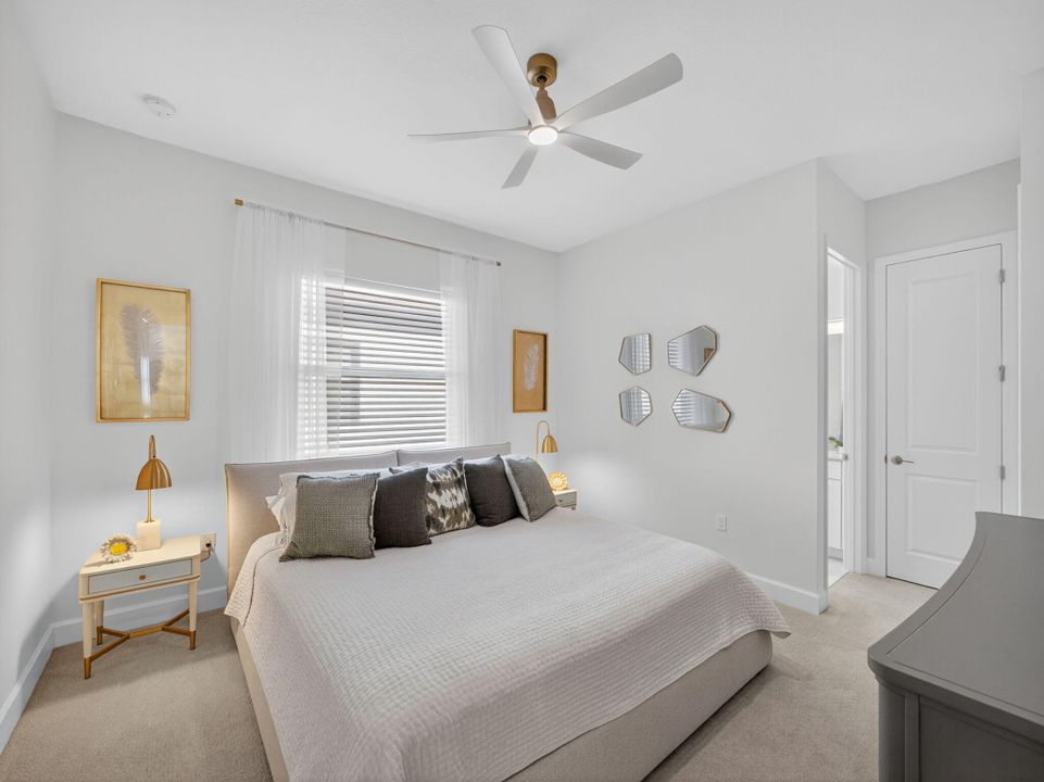 На продажу: $1,200,000 (3 спален, 3 ванн, 2736 Квадратных фут)