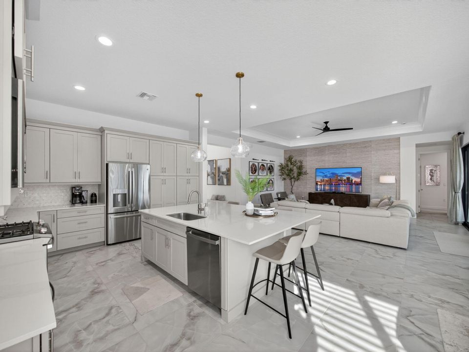 На продажу: $1,200,000 (3 спален, 3 ванн, 2736 Квадратных фут)