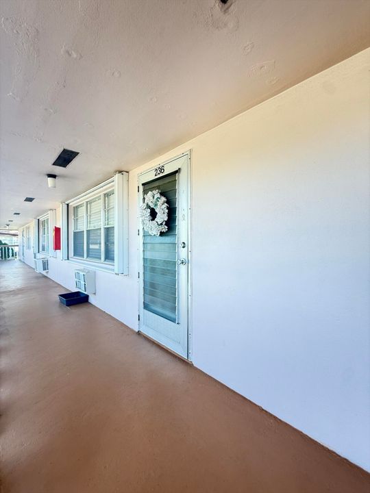 待售: $89,999 (1 贝兹, 1 浴室, 683 平方英尺)