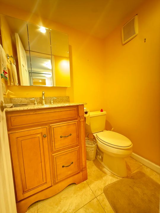 待售: $89,999 (1 贝兹, 1 浴室, 683 平方英尺)