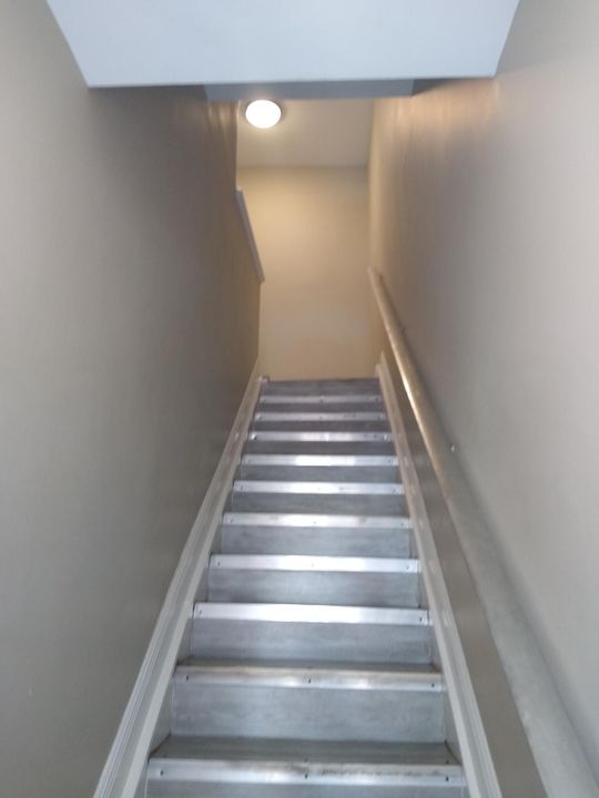 Под контрактом: $1,650 (2 спален, 1 ванн, 1000 Квадратных фут)