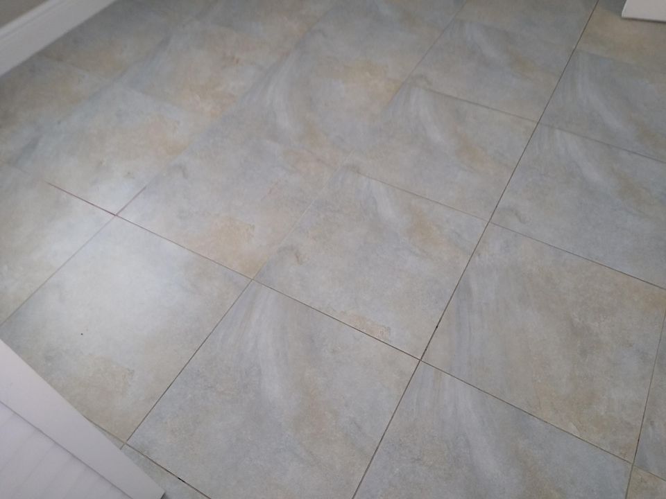 Под контрактом: $1,650 (2 спален, 1 ванн, 1000 Квадратных фут)