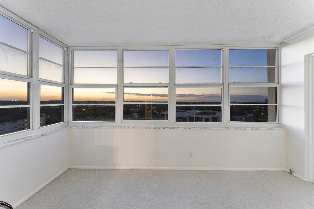 待售: $1,750,000 (3 贝兹, 2 浴室, 1800 平方英尺)