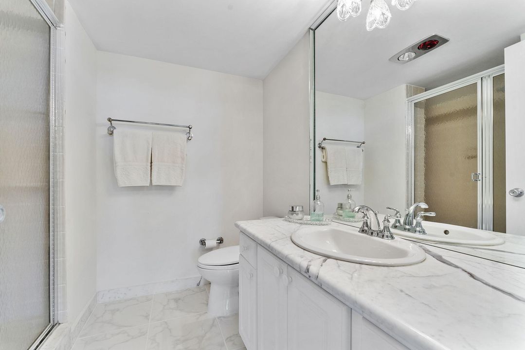 待售: $1,750,000 (3 贝兹, 2 浴室, 1800 平方英尺)