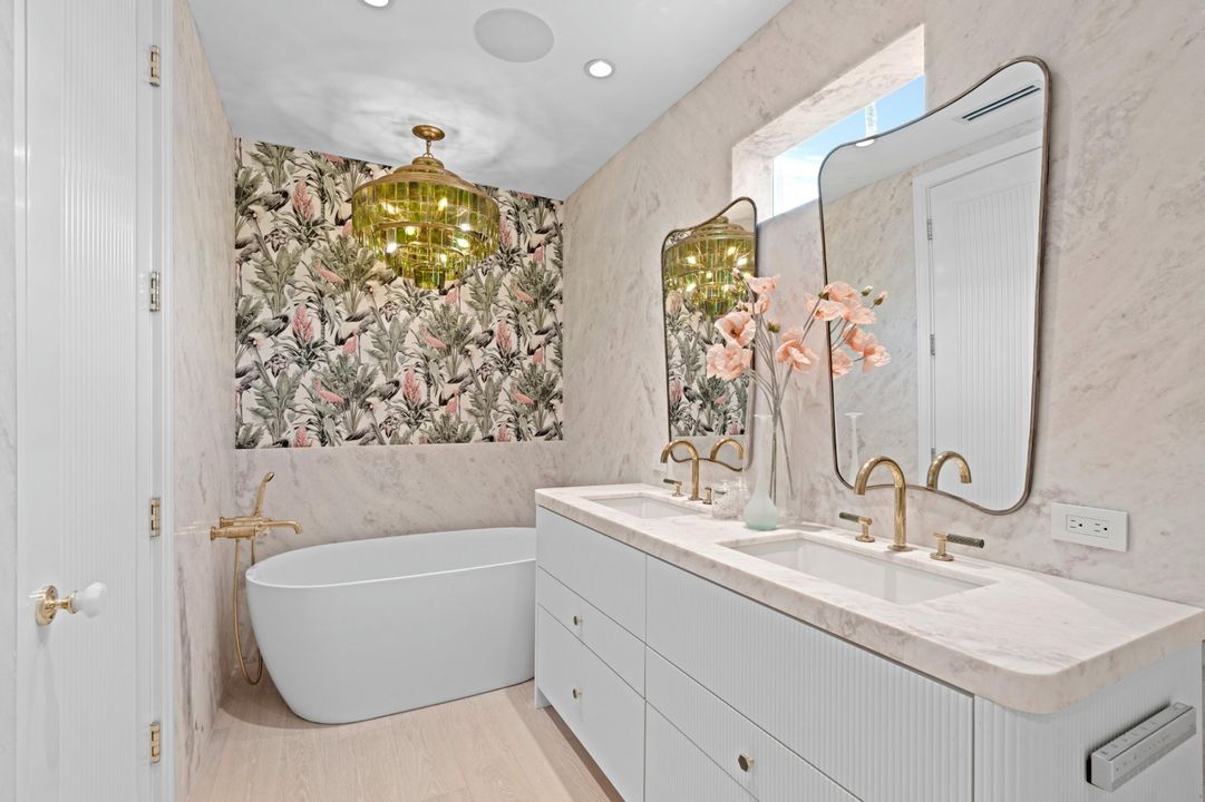 На продажу: $11,800,000 (0 спален, 0 ванн, 4213 Квадратных фут)