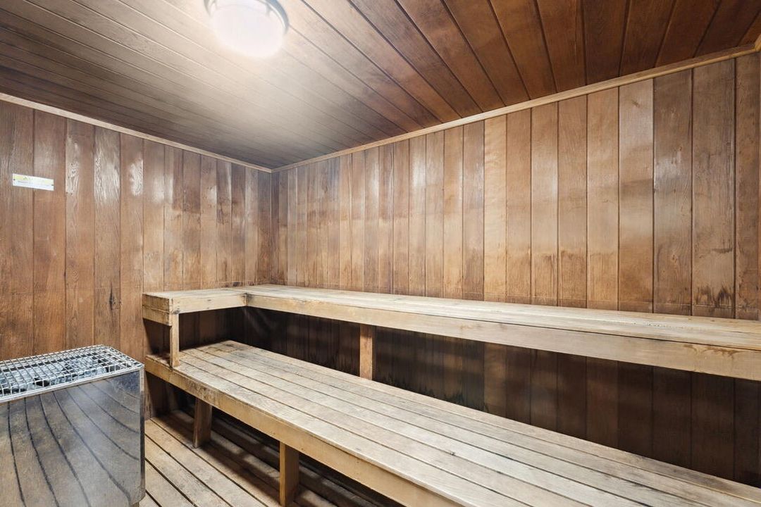 待售: $1,750,000 (3 贝兹, 2 浴室, 1800 平方英尺)