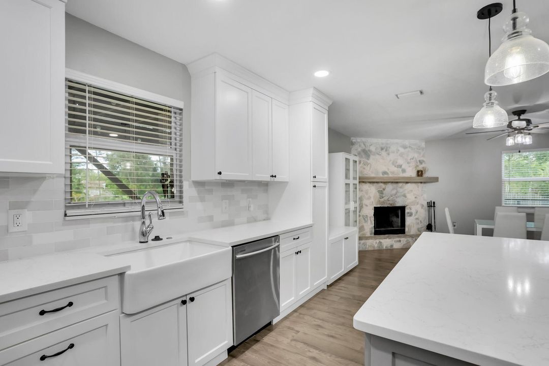 For Sale: $675,000 (3 beds, 2 baths, 2002 Square Feet)