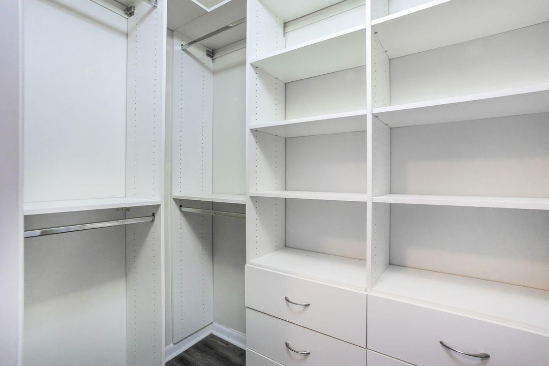 For Sale: $675,000 (3 beds, 2 baths, 2002 Square Feet)